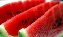 职场规则 吃瓜爆料每日大赛最新动态,揭秘“吃瓜爆料每日大赛”最新动态，谁是幕后黑手？